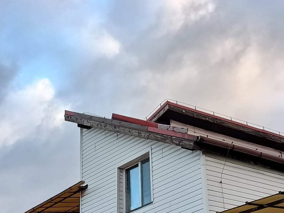 Wiatr znowu zrywał dachy