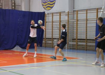 Piłka siatkowa, tenis, dart