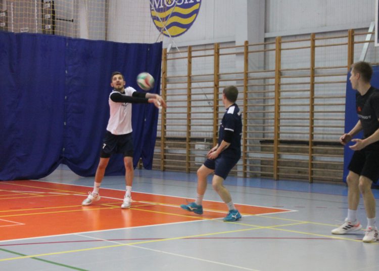 Piłka siatkowa, tenis, dart