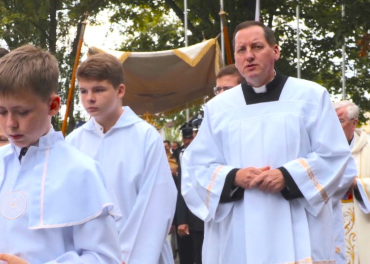 Proboszcz odchodzi. Zastąpi biskupa