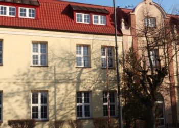 Kolejny raz spróbują sprzedać budynek byłej szkoły
