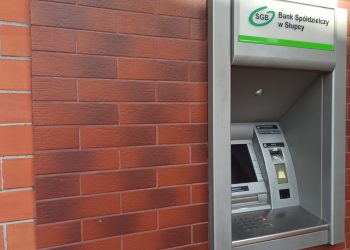Słupczanie masowo wypłacają gotówkę. Na początku pandemii było tak samo