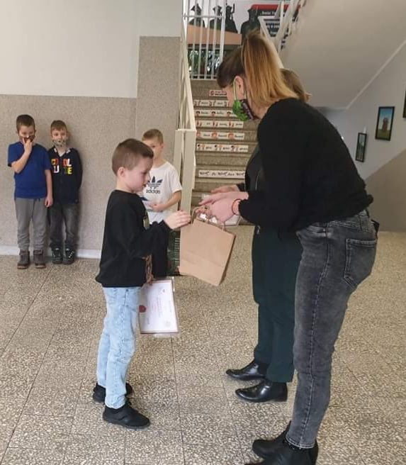 Nagrodzili najładniejsze kartki walentynkowe