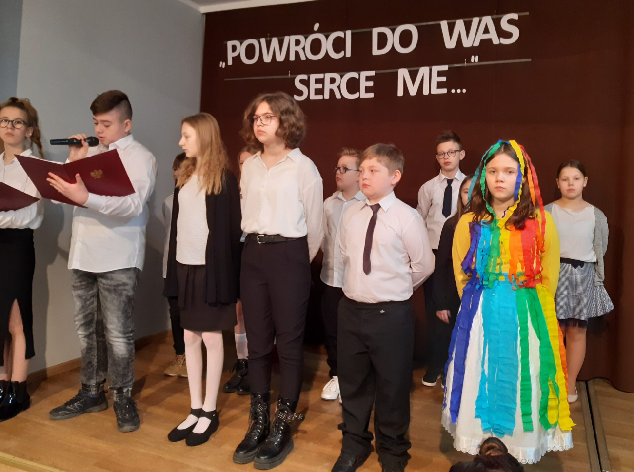 Najlepsi uczniowie ze stypendiami