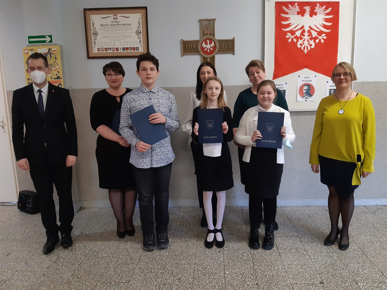 Najlepsi uczniowie ze stypendiami