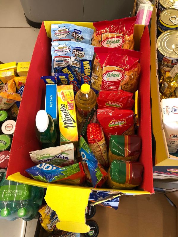 Wolontariusze ze Strzałkowa wspierają Bank Żywności