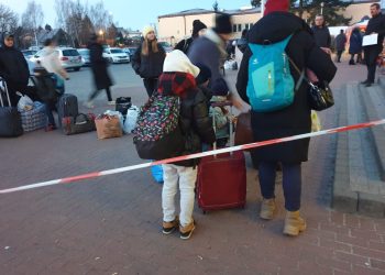 Delegacja z gminy dotarła na granicę. Pomogli uchodźcom