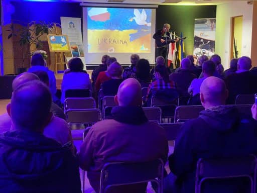 Środki dla Ukrainy na koncercie Postmana