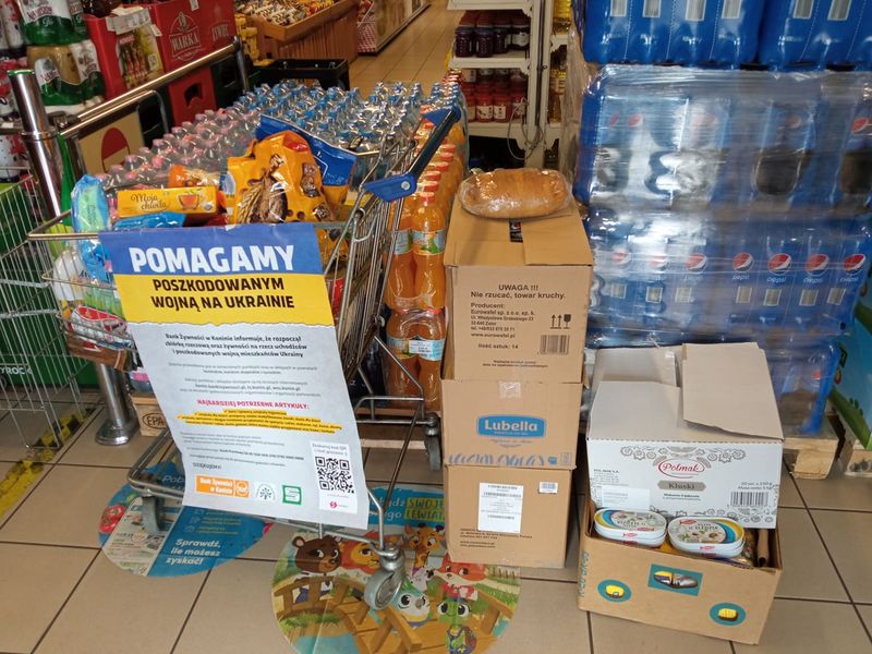 Wolontariusze ze Strzałkowa wspierają Bank Żywności