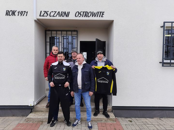 Czarni Ostrowite bogatsi w nowy sprzęt