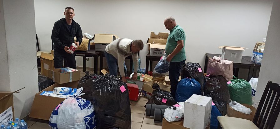 Cienin Zaborny też pomaga