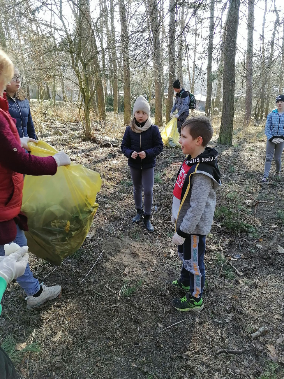 Sprzątanie świata w Powidzu Osiedle