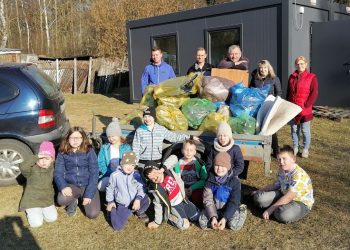 Sprzątanie świata w Powidzu Osiedle