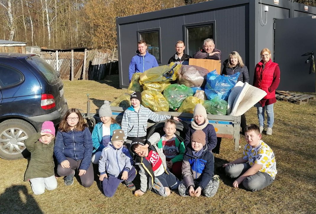 Sprzątanie świata w Powidzu Osiedle
