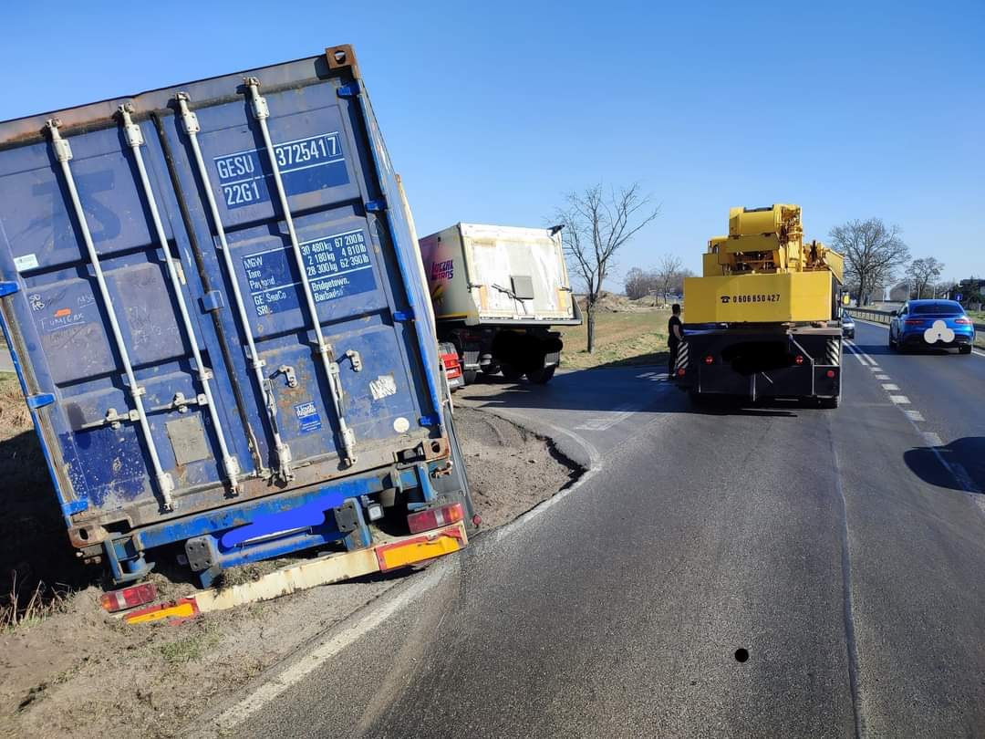 Kolizja na krajówce w kierunku Konina