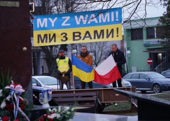 Słupczanie pokazali solidarność z Ukrainą ZDJĘCIA