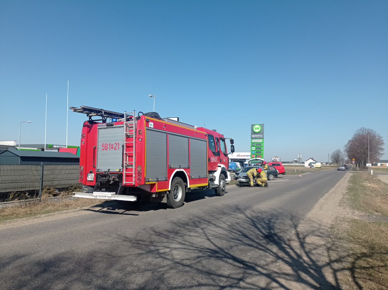 Kolizja dwóch aut w Piotrowicach