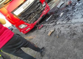 Zderzył się czołowo z ciężarówką