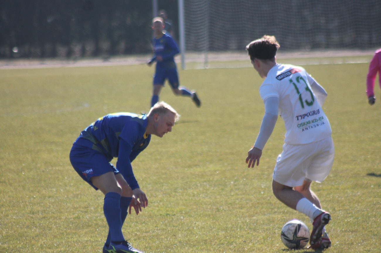 Piłkarska sobota. Czerwono-żółta Gajowa