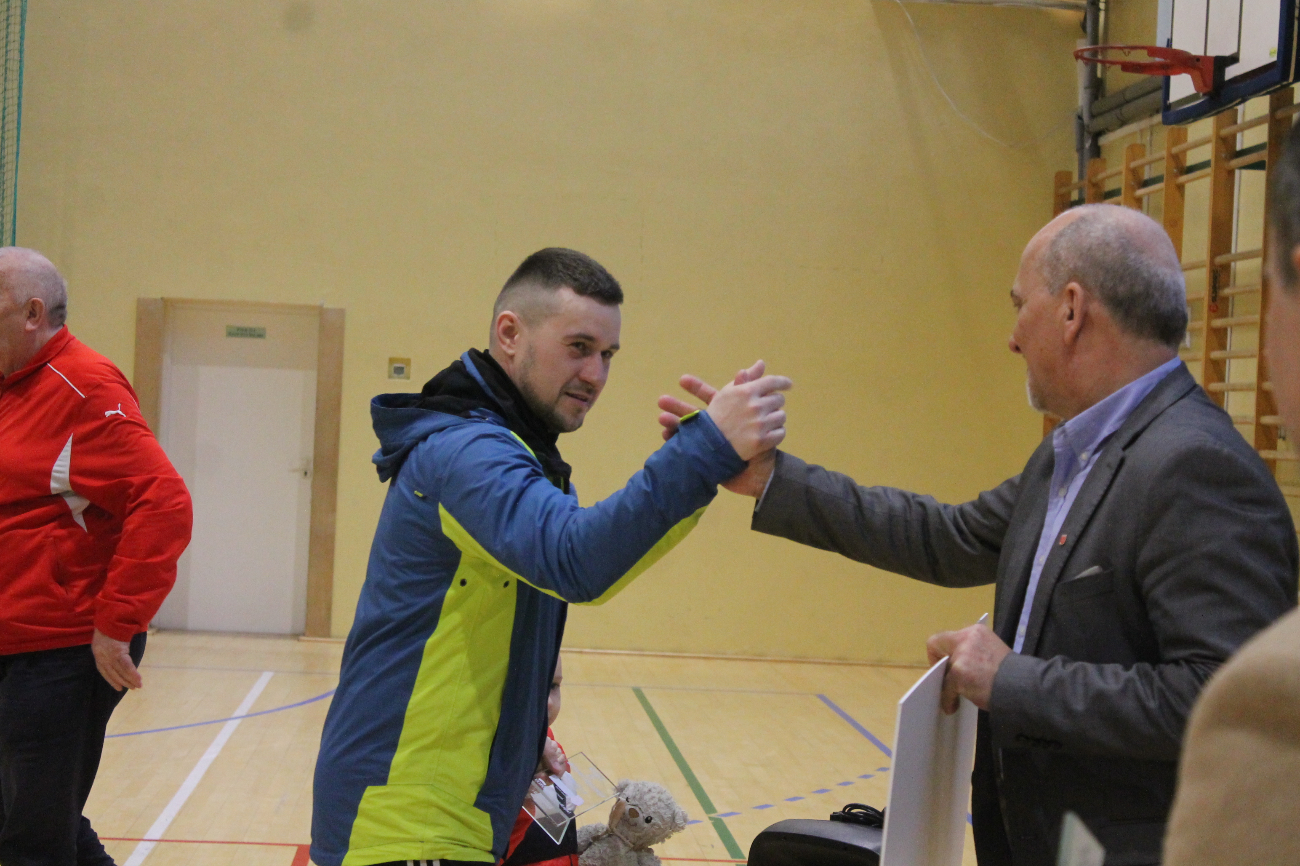 Qźnia Talentu w mistrzowskiej koronie