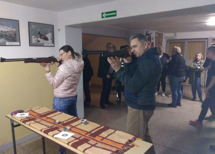 Drużynowe strzelanie w Słupcy i Powidzu