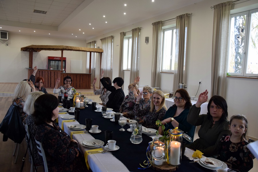 Dziesięć lat stowarzyszenia kobiet