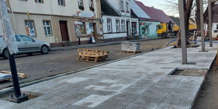 Kiedy skończą ten nieszczęsny rynek?