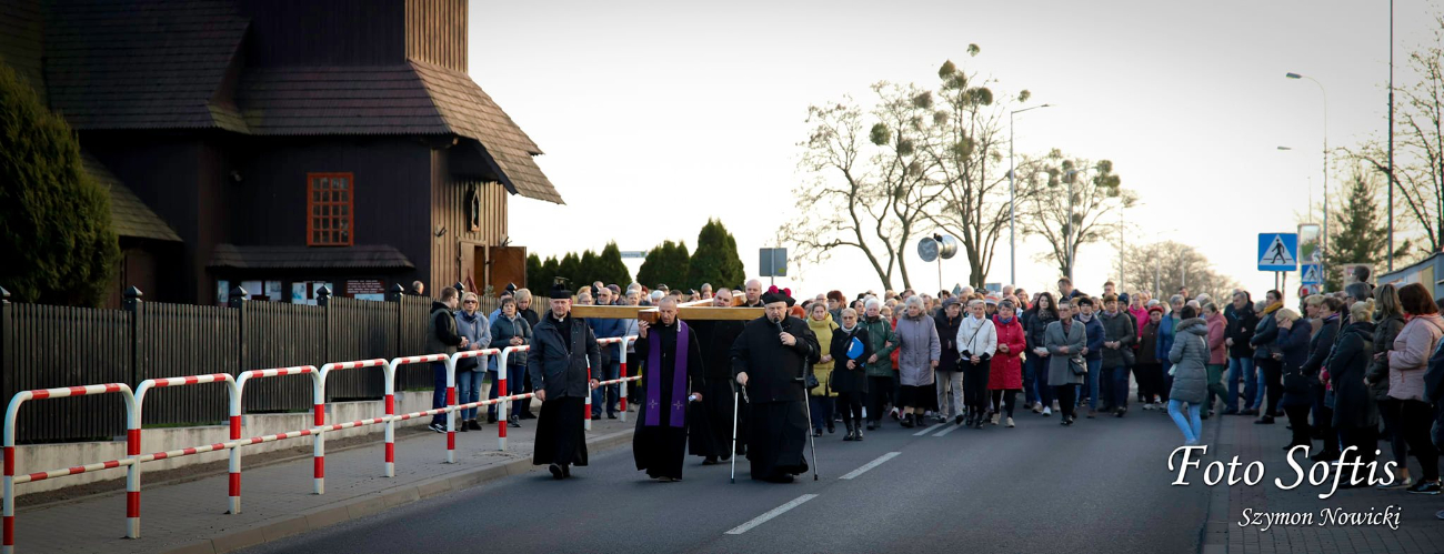Droga Krzyżowa przeszła ulicami Słupcy ZDJĘCIA