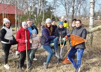 Sprzątali mieszkańcy Gółkowa
