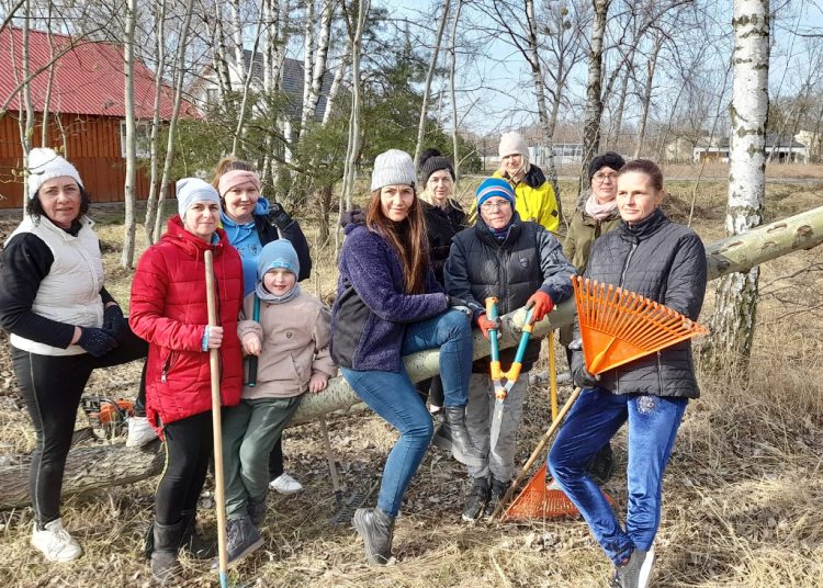 Sprzątali mieszkańcy Gółkowa