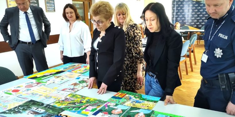 Nagrodzili najlepsze prace w konkursie KRUS