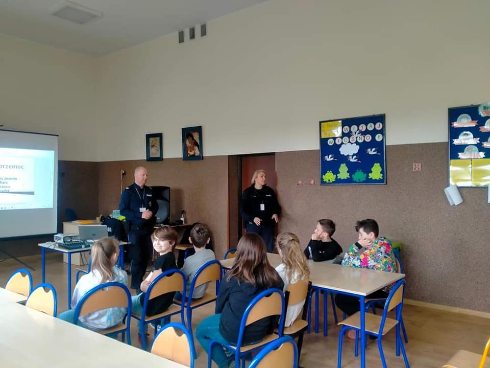 Spotkanie z policjantem w Kowalewie