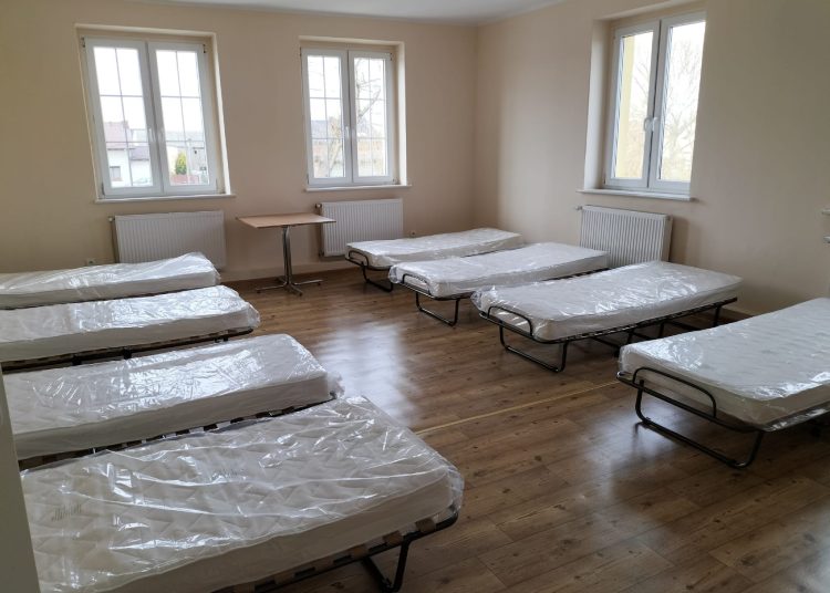 Cienin Kościelny przygotowany na przyjęcie uchodźców