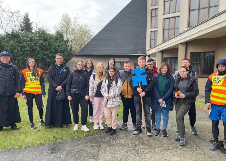 Ruszyli na pielgrzymkę do grobu św. Wojciecha