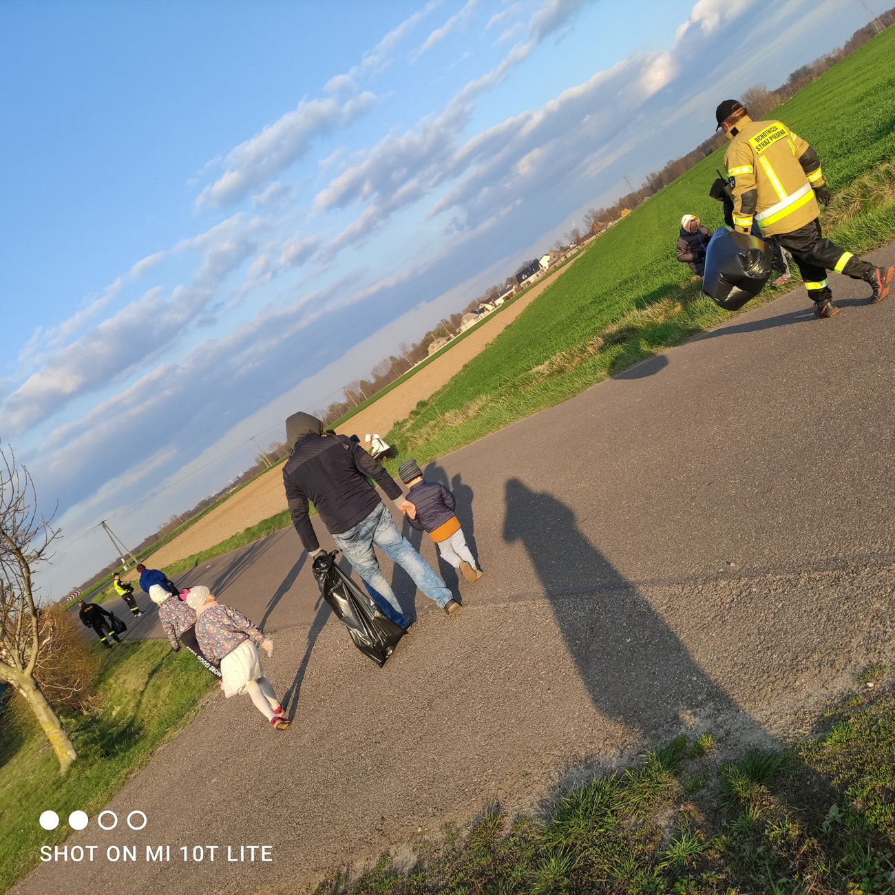 Posprzątali swoją okolicę