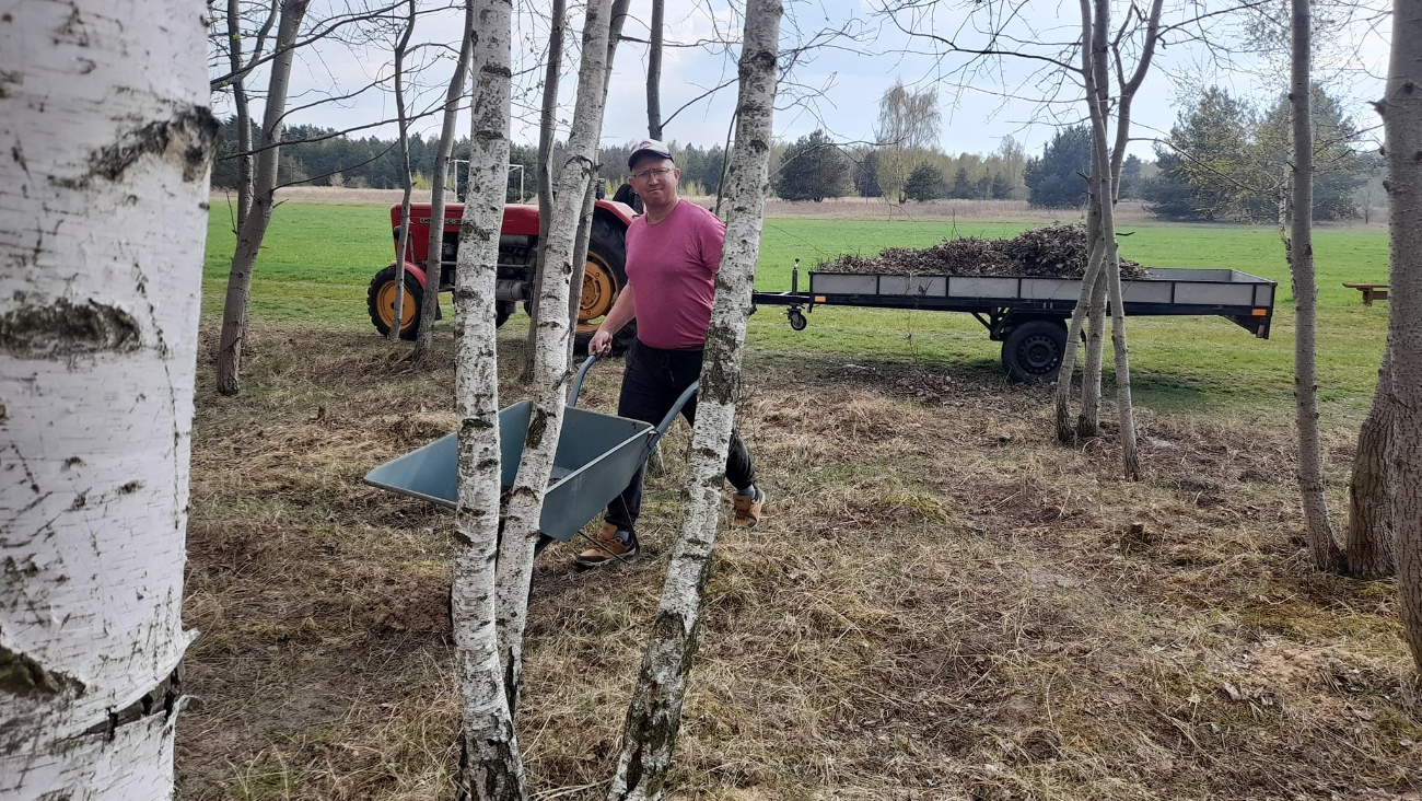 Sprzątały trzy pokolenia. Najwięcej frajdy mieli najmłodsi