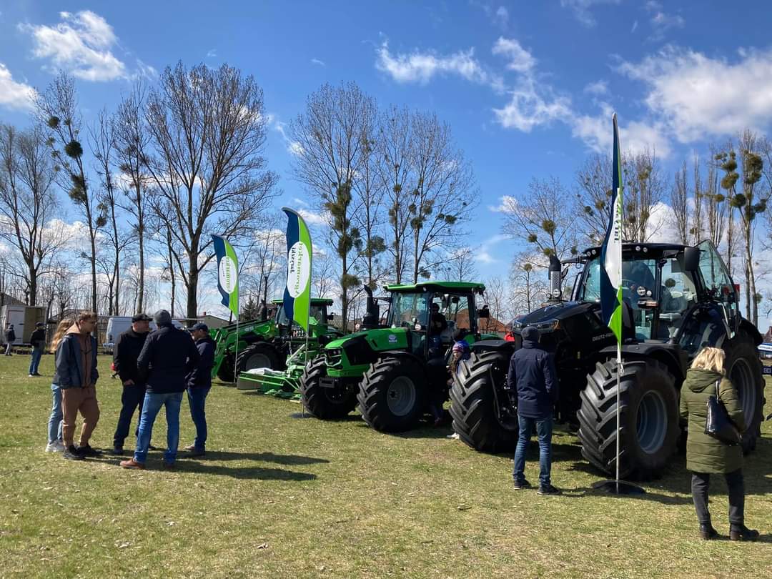 Kilkadziesiąt stoisk na Mini Polagrze w Strzałkowie