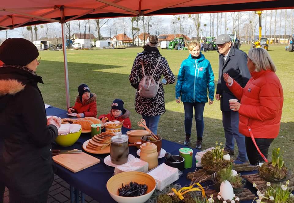 Kilkadziesiąt stoisk na Mini Polagrze w Strzałkowie