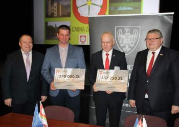 Wicemarszałek podpisał umowy