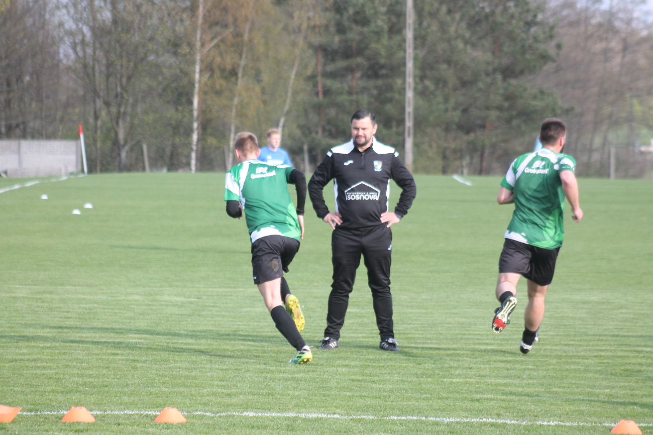 Czarni bez Korony. Puchar na fotografii