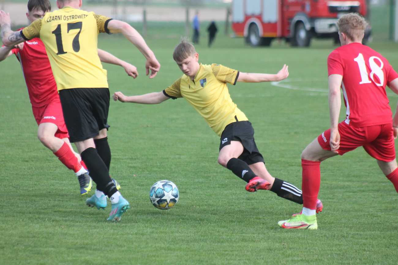 Czarni bez Korony. Puchar na fotografii