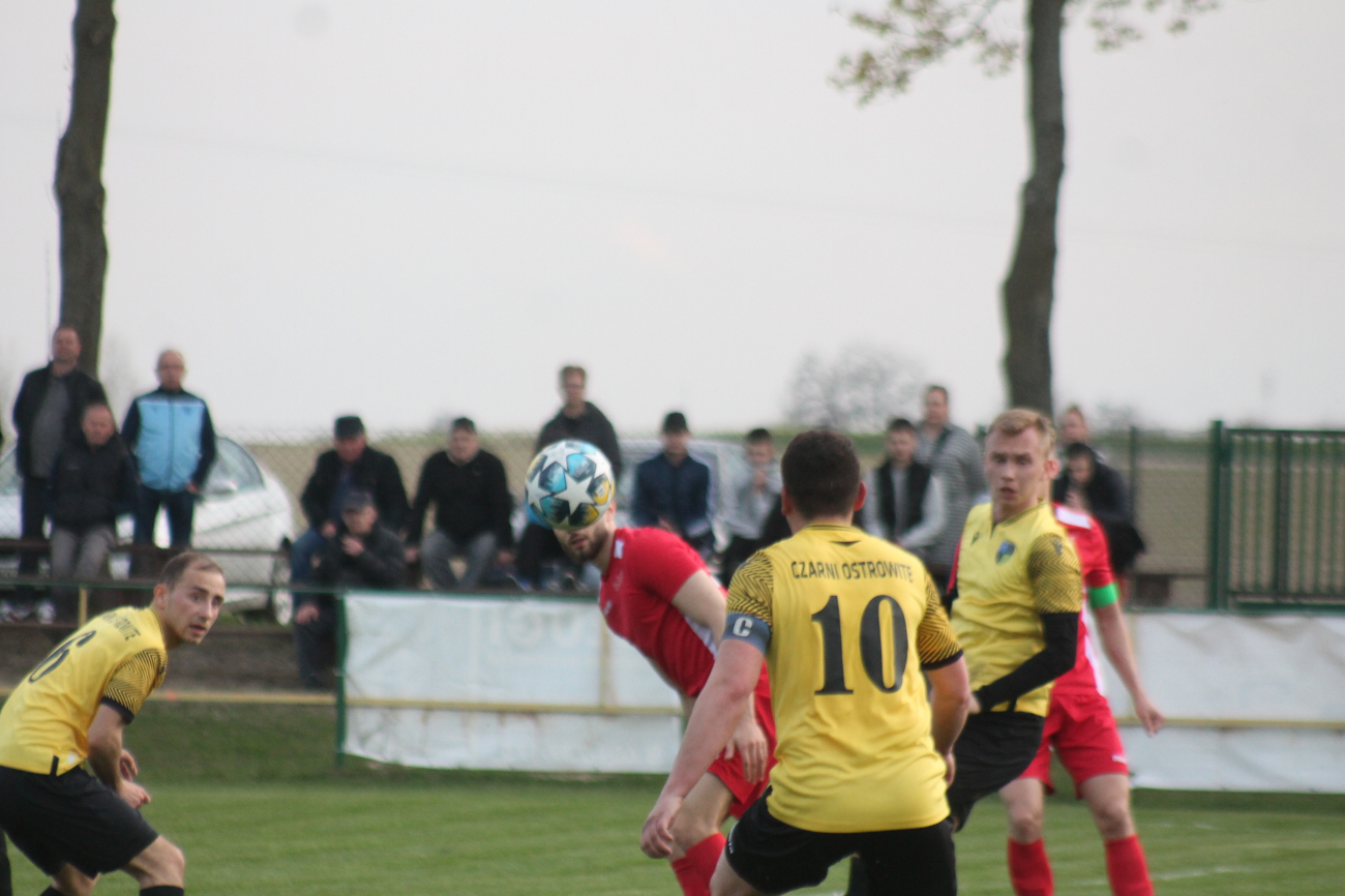 Czarni bez Korony. Puchar na fotografii