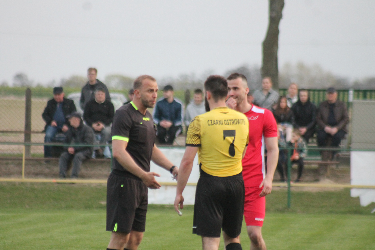 Czarni bez Korony. Puchar na fotografii