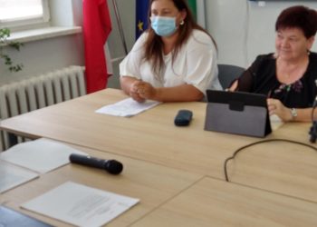 Uchodźcy wrócili do pałacu w Ciążeniu