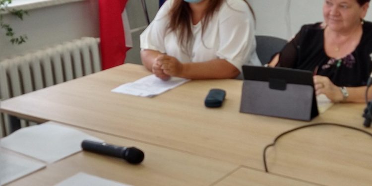 Uchodźcy wrócili do pałacu w Ciążeniu