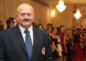 Dyrektor odchodzi z LO