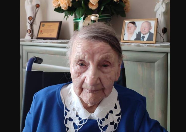 Ciężko pracowała i dużo się modliła