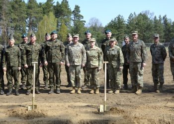 Rozpoczęli budowę nowego węzła łączności