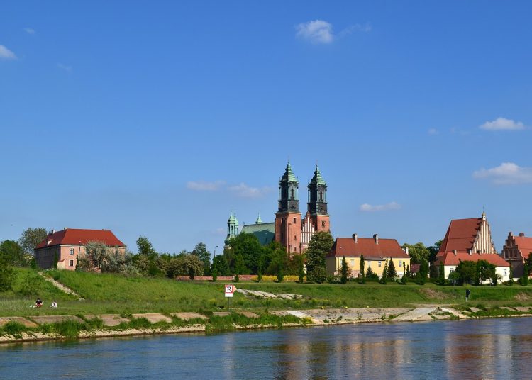 Seniorzy kupują mieszkania w dużych miastach