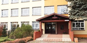 Powiat nie odda Rolnika ministerstwu